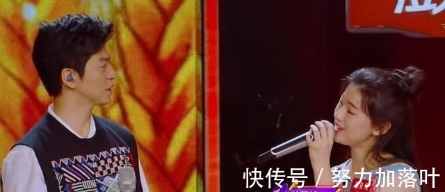 原来伍珂玥和单依纯都参加过《我想和你唱》,当时伍珂玥叫伍翠华