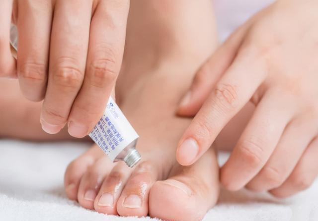 克星|医生:几块钱一瓶的维生素B2,是高血压的克星?