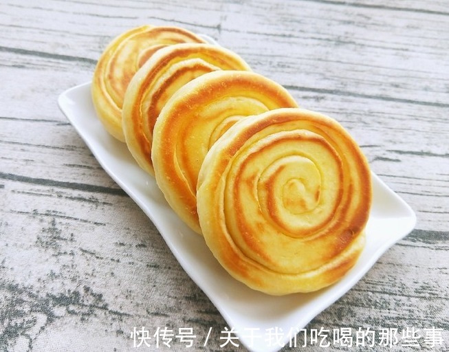 一碗面|早餐学做这种饼，一碗面一碗奶，奶香十足，松软酥脆，营养又好吃