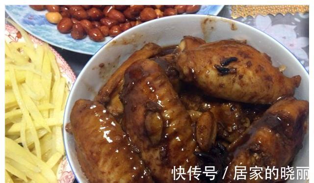 婆婆进城给我送蚕豆,我特意下厨做一桌菜招待,饭后忍不住掉眼泪