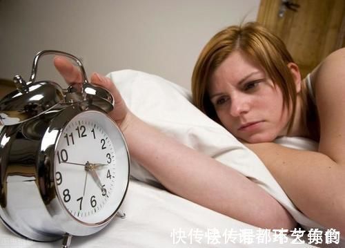 神经衰弱|睡前按一按这3个地方,防治失眠、神经衰弱,让你一觉睡到大天亮