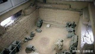 文物更|考古队发现女将军墓,出土一件奇特玉器,专家称没人见过