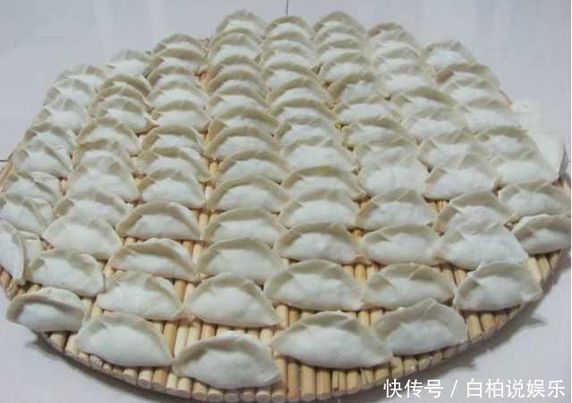 老妈做的这种馅的饺子, 绝大部分人没吃过, 简直是人间美味!