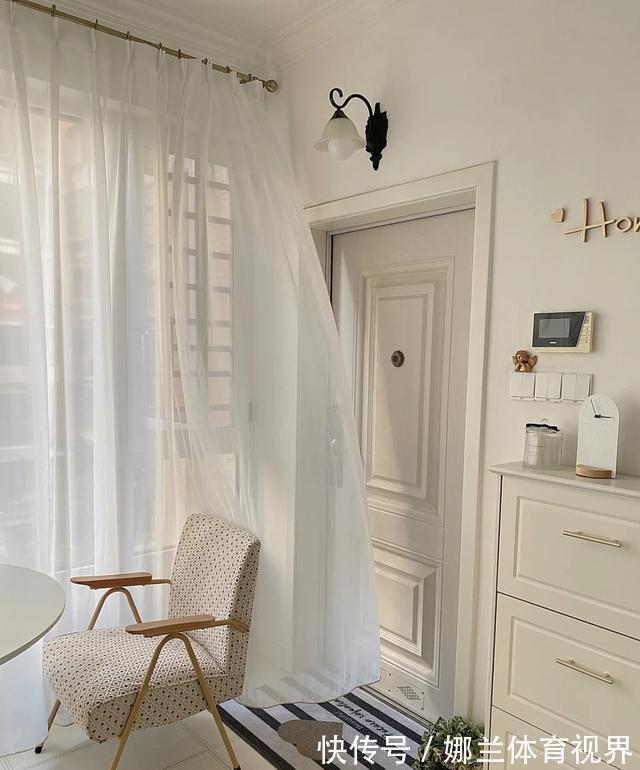 墙面|她家88平米,进屋就被阳台迷住了,全屋更是温馨又治愈,好舒服