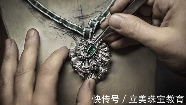 宝诗龙|宝诗龙珠宝坏了怎么选择正规的珠宝维修店铺