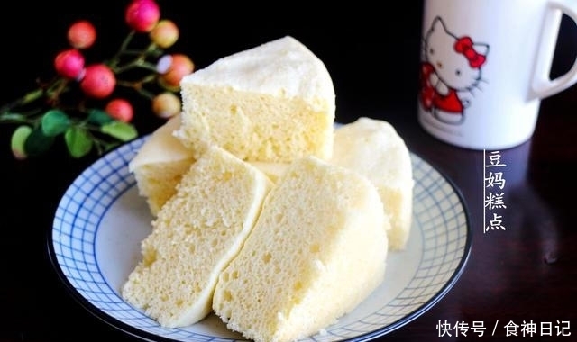 不用油不用牛奶,教你做蜂蜜蛋糕,蒸或烤都可以,只需4种食材