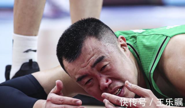 裁判|姚明出重拳!韩德君遭停赛7场罚款20万 马布里李春江也被重罚