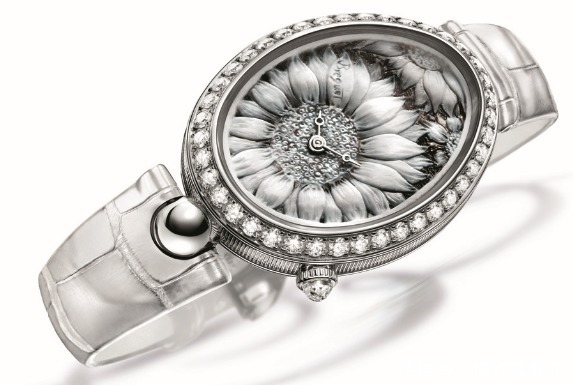 凤凰|敢追求才敢想,腕表不止方与圆~