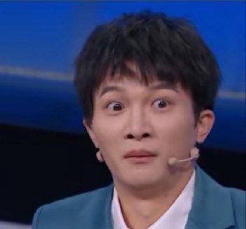 《华彩少年》开播，黄子韬表演武术、王一博情商高、周深很贴心