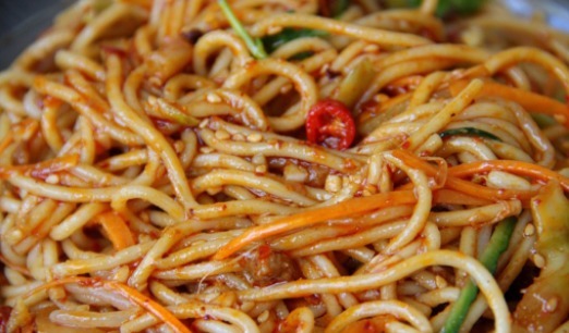 四川凉面最好吃的做法,酸辣开胃口感丰富,好吃到分分钟舔光盘