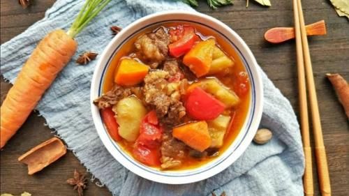 入冬|入冬，大厨推荐5道炖菜，营养美味，热乎乎，好吃到家人连汁都不剩