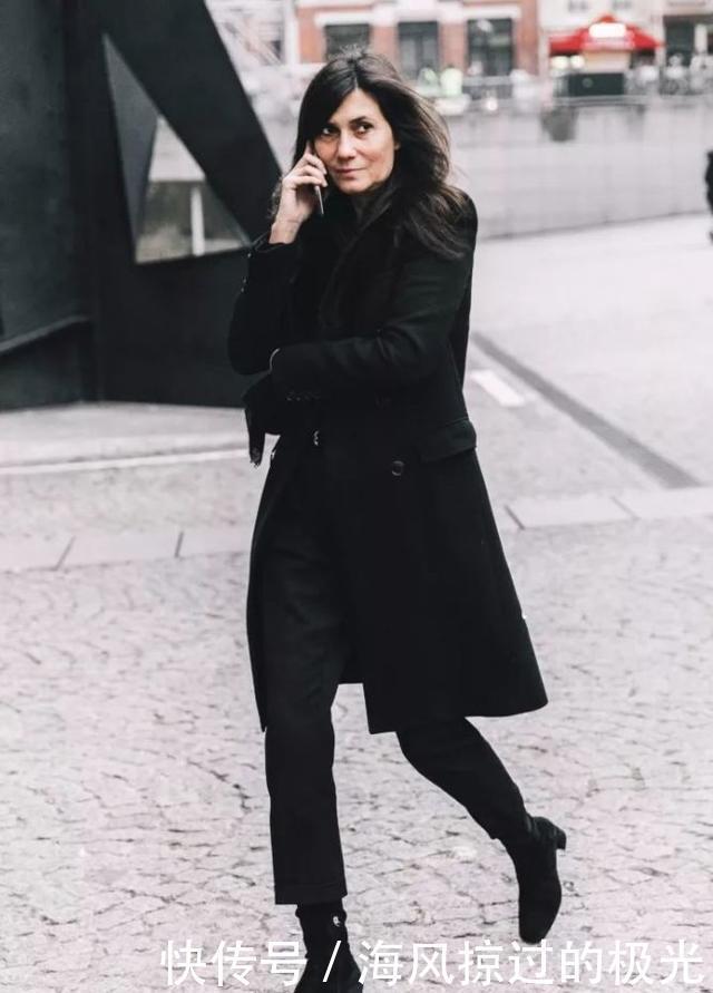 外套|外套穿搭经典的黑色外套,秋冬怎么穿才能气质不沉闷!