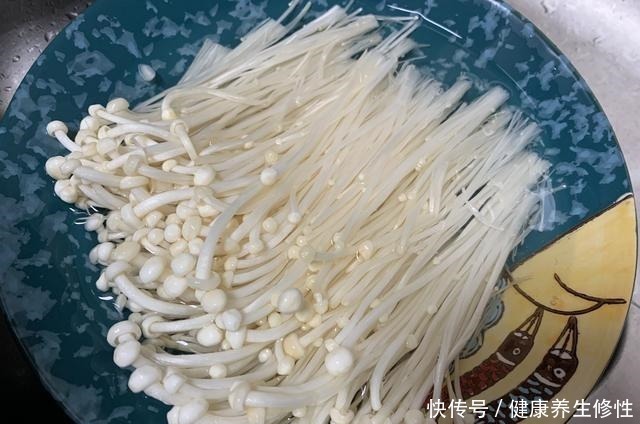 它是天然健脑菜,三头两天给孩子做一次,比吃保健品强多了!