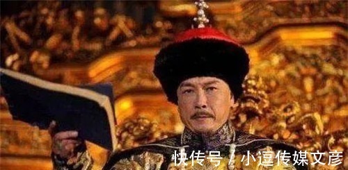 皇帝#考生写了一副超长对联,把皇帝祖宗夸了个遍,皇帝:状元就是你了