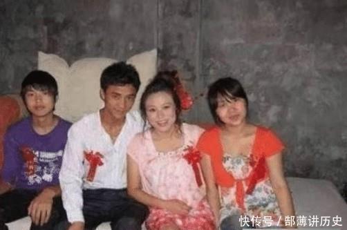 全网“最穷”婚礼?新娘穿睡衣结婚,看到她的头发再次相信爱情!