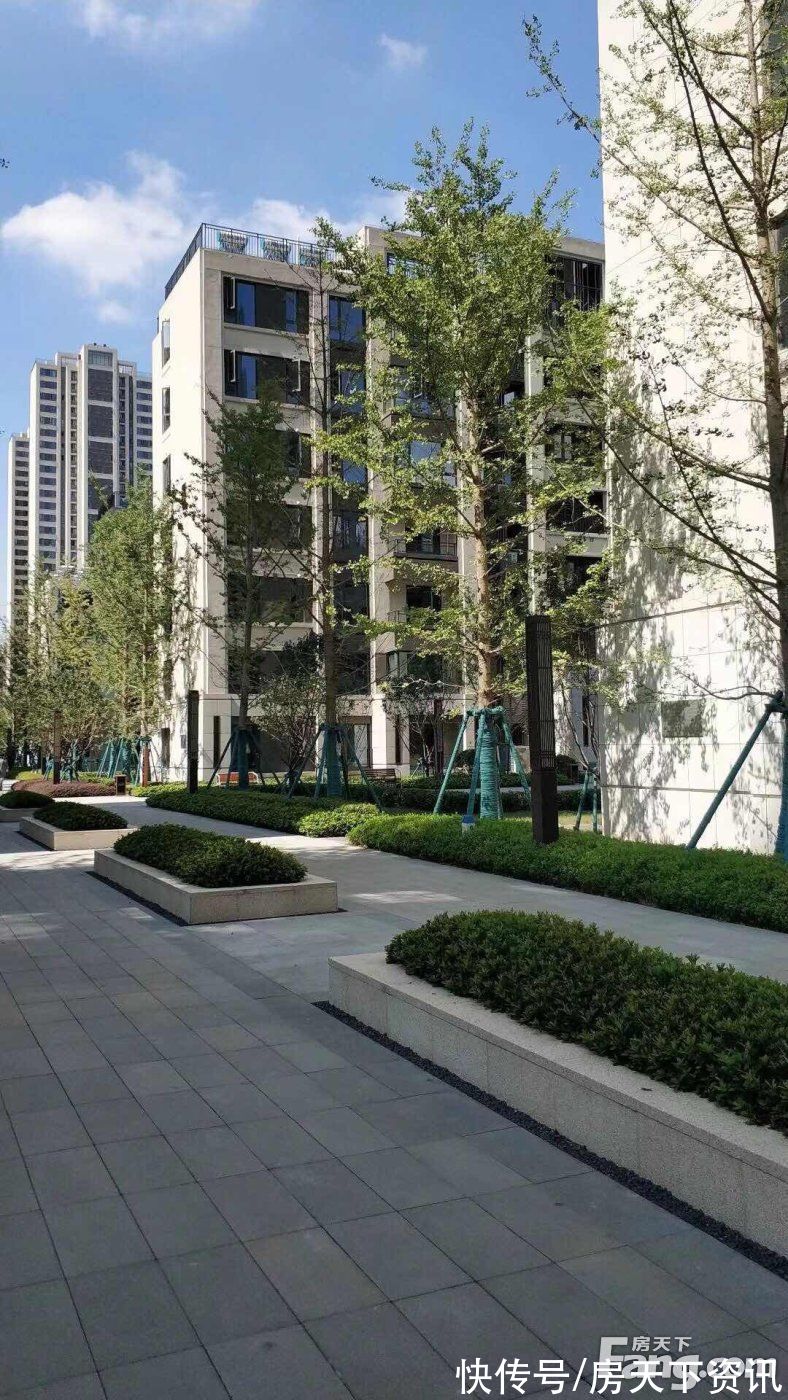 从正荣紫阙台现场发来一条项目新消息,请查看