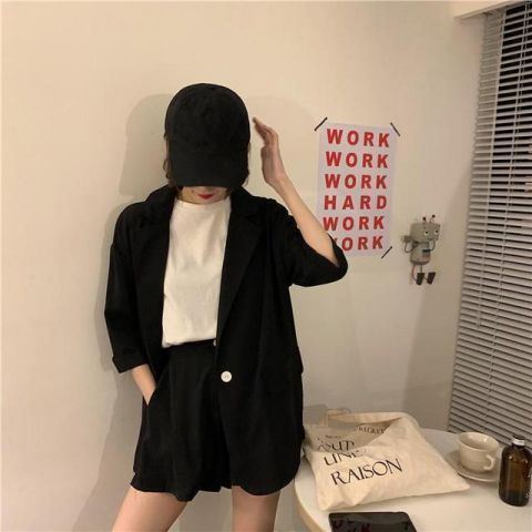 正式感|可甜可酷还超有范儿的西装短裤套装,时髦中带着一点小正式