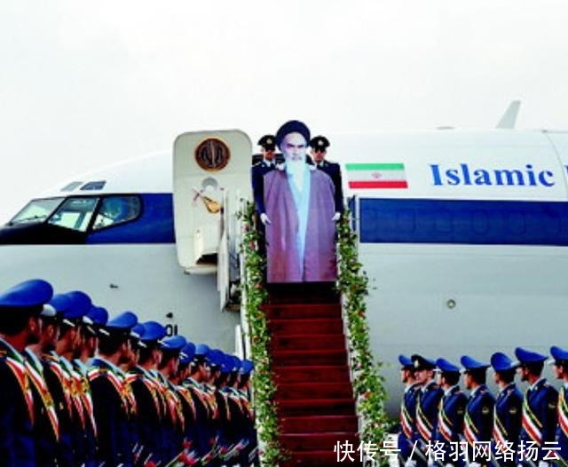 备受|霍梅尼让伊朗人穷困潦倒，为何还备受伊朗人爱戴呢？