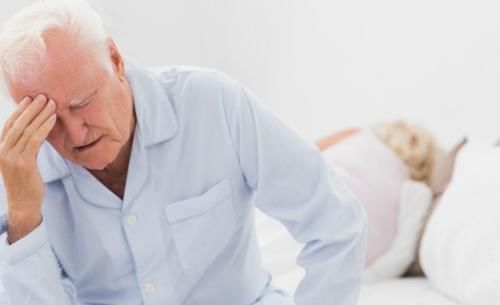 枸杞|枸杞与菊花“搭配”,是助眠的好帮手,清热养肝,缓解肝性失眠