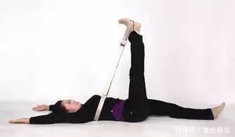 拉筋术打开身体所有经络，躺在床上就可以锻炼，效果惊人