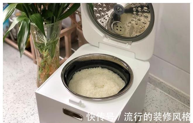 水量|为啥地锅蒸的米饭吃着香？掌握3个窍门，在家也能蒸出可口的米饭