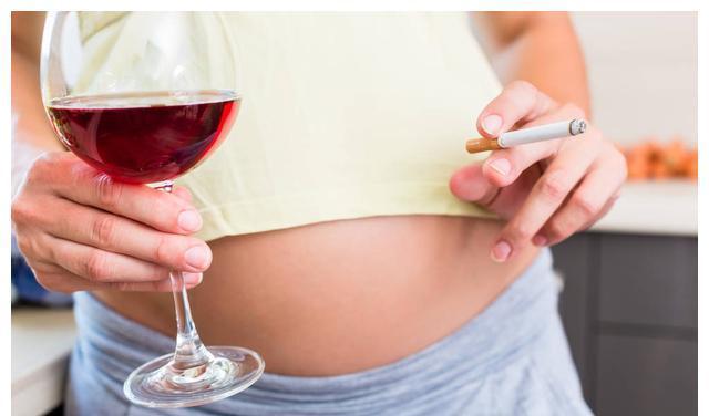 中风|导致脑中风的19个危险因素,看看自己占几条?评估中风风险