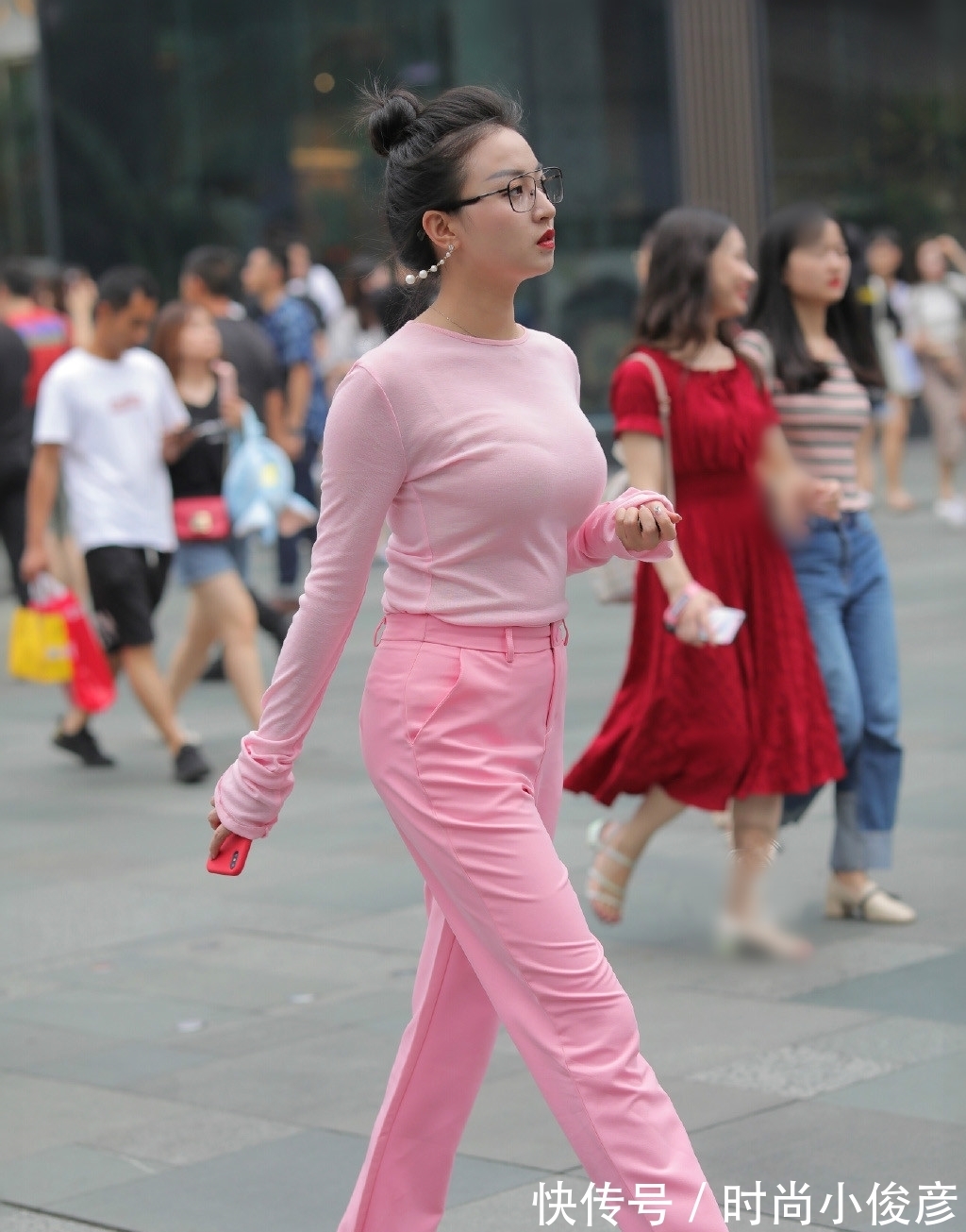 女生 减龄雅致的裤装穿搭,气质女生都喜欢