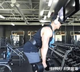 动作|强化腰背力量怎么练这个动作学会了,男生强化力量女生打造线条