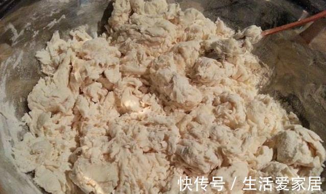 胡萝卜|包包子不妨试试胡萝卜馅，外面买不到，鲜香美味，孩子一次吃四个