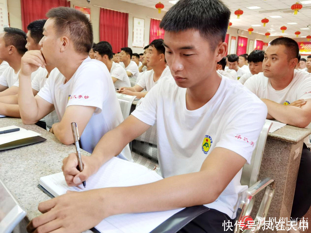 培训|鹅坡武校举行2021年暑期教练员培训开班仪式