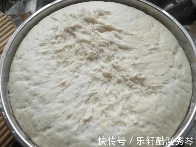 香菇|在家蒸包子,可以试试酱肉包,酱香味浓,比鲜肉包都好吃,快来学