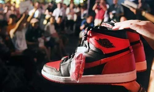 批评|被点名批评，有人轻松赚140万，有人亏得一无所有，别“押注”它