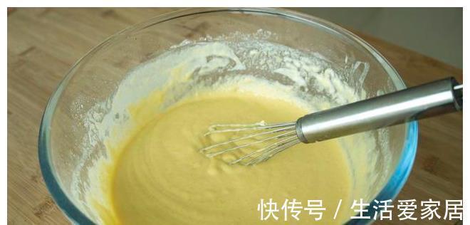 教你做玉米面发糕,简单搅一搅就上锅,做法零失败,比蛋糕还好吃
