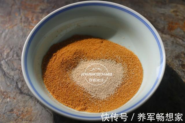 面食|先蒸后烙,外酥脆里松软,自从学会面粉此做法,孩子连面包都戒了