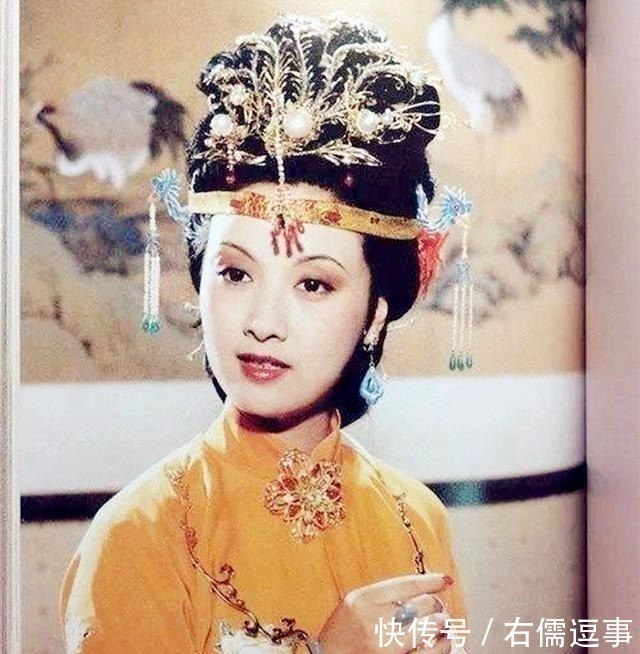 黛玉魂&红楼梦:这个痴傻丫头一出场就害了四个丫鬟,还使黛玉魂归离恨天