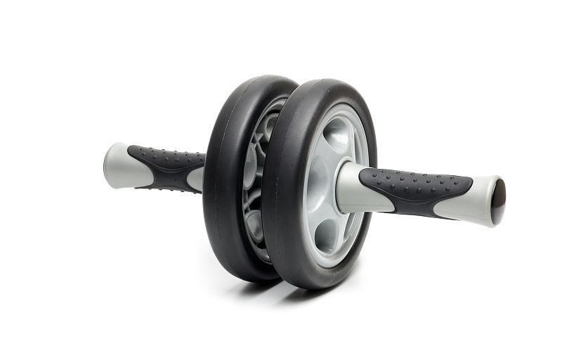 健腹轮|每天200个卷腹、一周100个跪姿健腹轮,能塑形吗