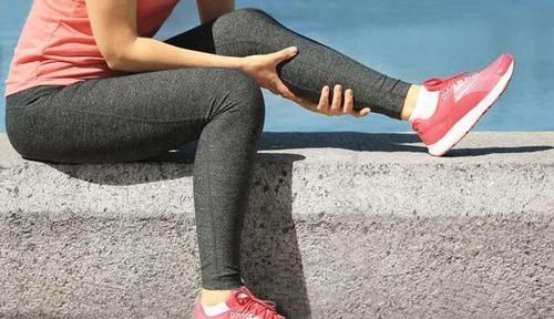  静悄悄|心梗总是静悄悄的来？劝告：身体4个表现，是心脏在“呼救”！