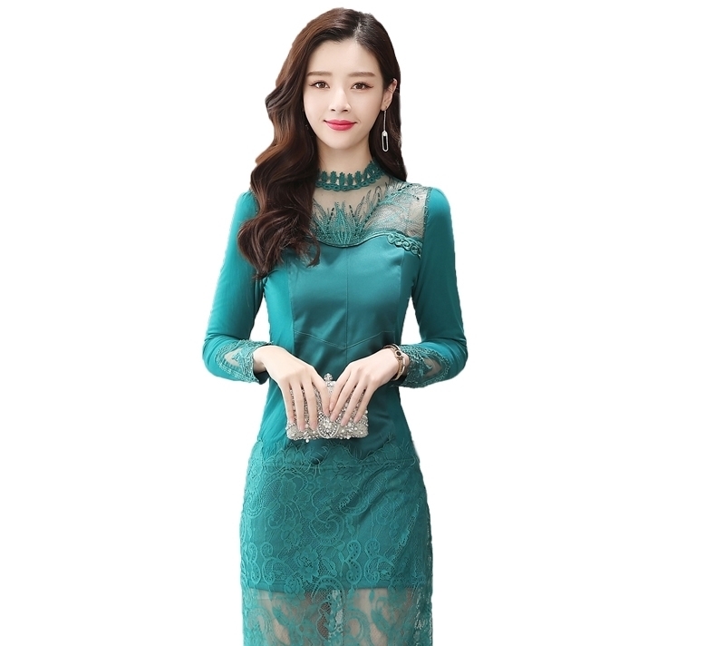 怕冷|怕冷女人选“蕾丝裙”,上身玲珑有致曲线迷人,美到看不够