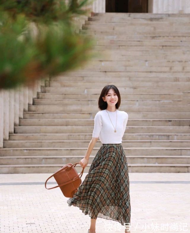 感觉|想要让别人有怦然心动的感觉,就要学会打扮自己,穿对了是关键