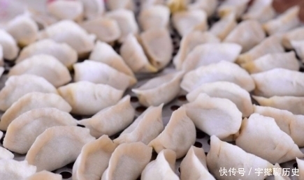 生油|调饺子馅儿,放生油还是熟油?很多人都做错了,难怪味道不够鲜香