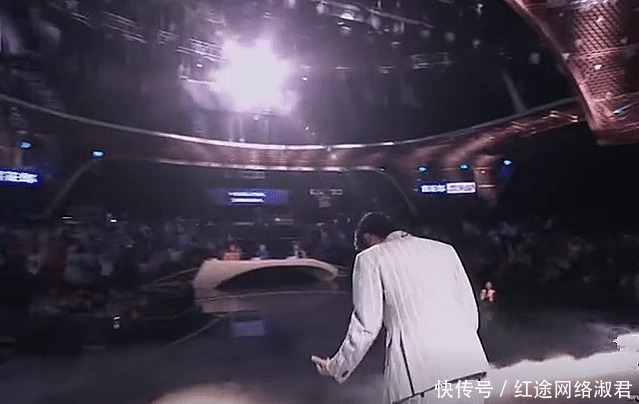 水平|肖战演唱《竹石》,康震却夸他“茂林修竹”,暴露康震的真实水平