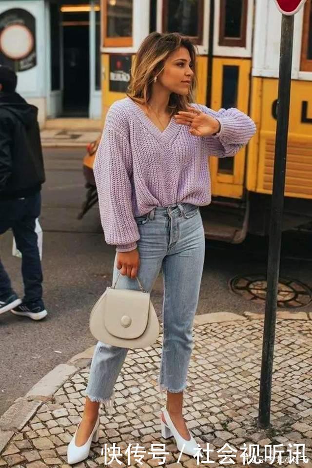 最近火了一种穿法“毛衣＋牛仔裤”，优雅又时尚，回头率十足