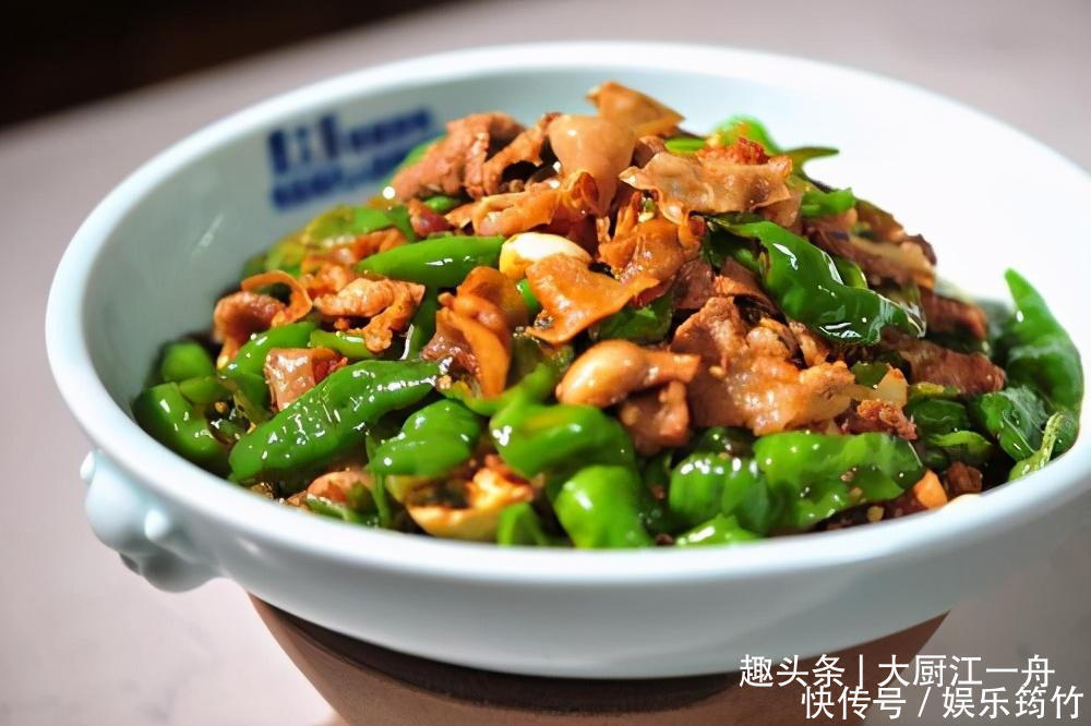 辣椒炒肉，肉片发柴嚼不动，教你饭店不外传的诀窍，肉片入口即化