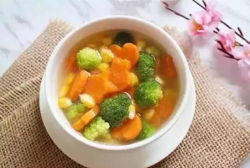 荷叶粥|女人晚餐不吃米饭常吃这3种食物,一个月瘦30斤,早上准时去厕所