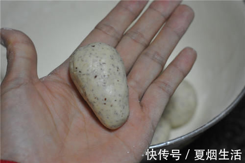 天冷，早餐就爱这一口，热吃凉吃都美味，特抗饿，一个顶一上午！