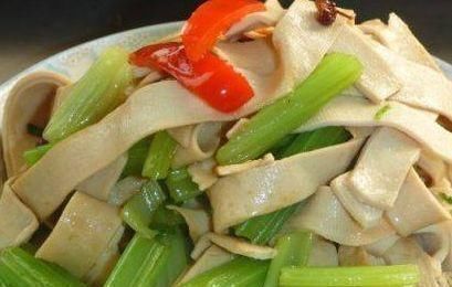 皱纹|女性常吃此菜,黑眼圈没有了,皱纹消失了,小肚腩不见了