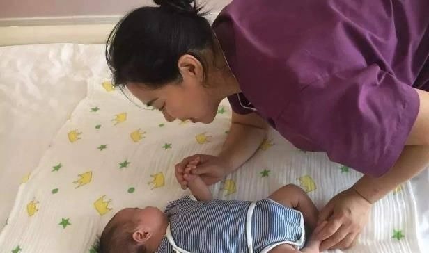 妈妈|孩子出生后多久能认出妈妈宝宝有这4个表现时,可能是认出你了