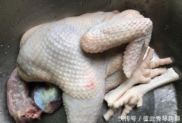 冬日里,喝了这碗汤,胃里暖暖的,老人孩子都