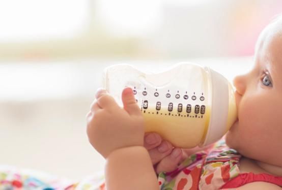 添加剂|牛奶营养丰富,给宝贝喝应注意筛选,不要被那些花样所欺骗