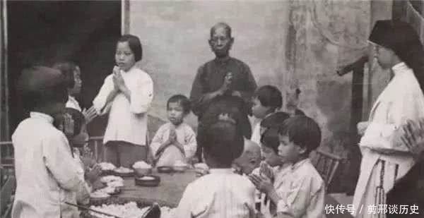 留在|抗战胜利后,日本留在中国东北的10万妇女该何去何从?